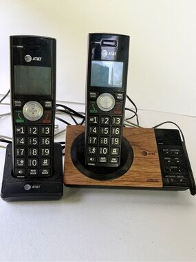 AT&T CL82167 2 Cordless Phones  Answering Machine Call Block Caller ID Charger